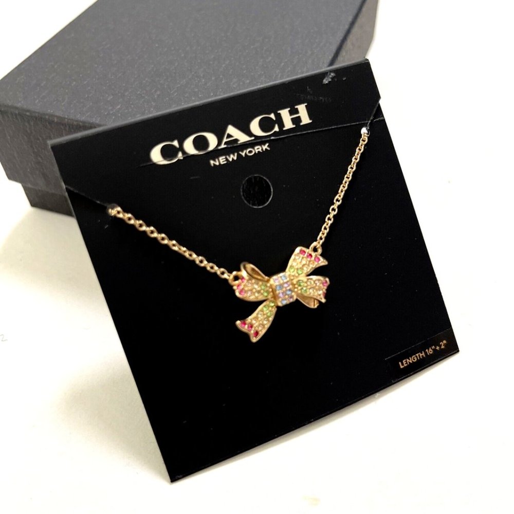 New & Original $118 COACH Pavé Bow Pendant Necklace Rhinestone 16" + 2" Length - Picture 2 of 8